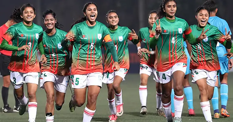 বাংলাদেশ নারী ফুটবল দল